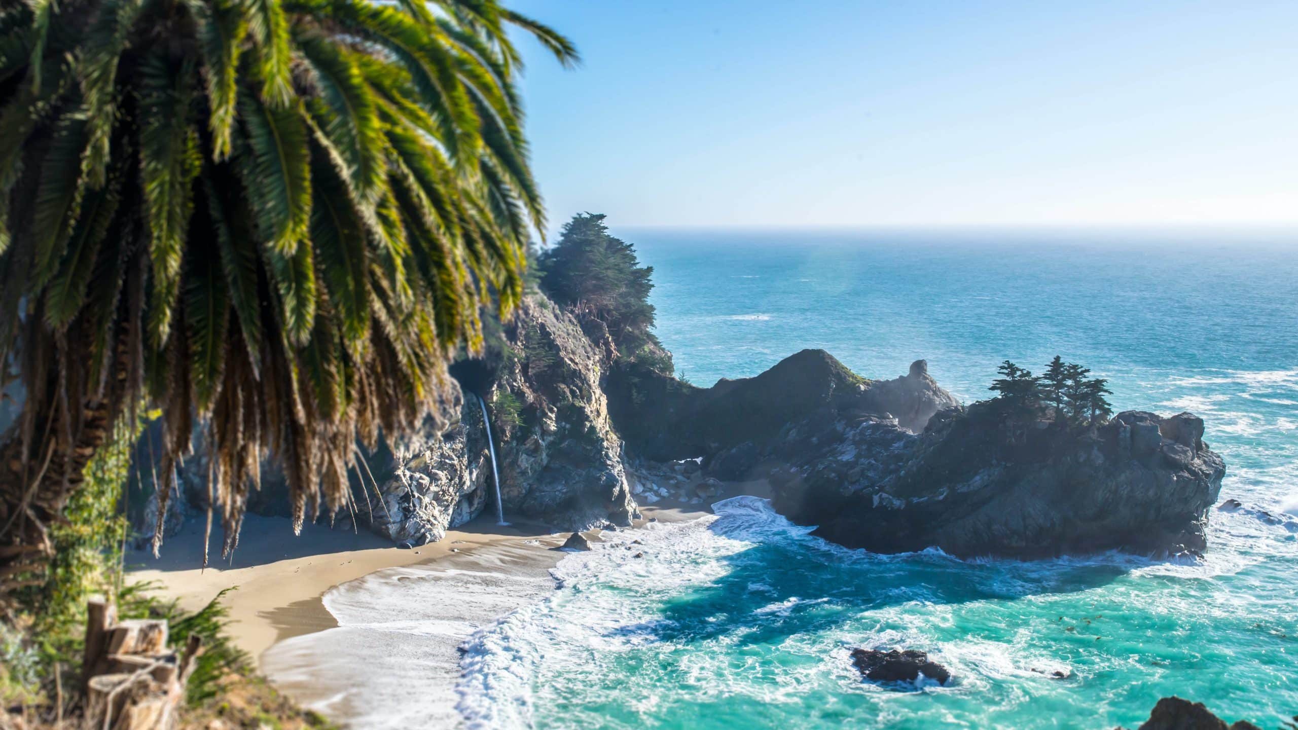 Living in California: Worth It for the Beautiful Scenery and Attractions